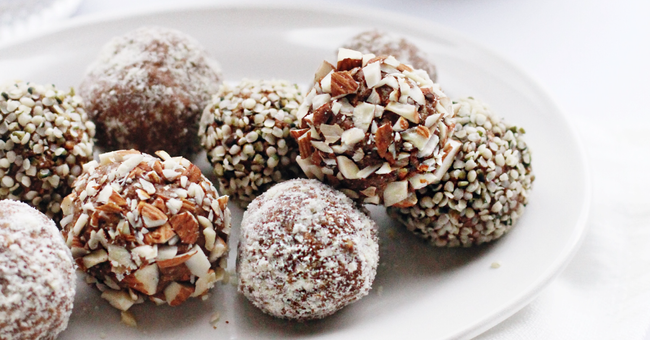 Gingerbread Energy Bites