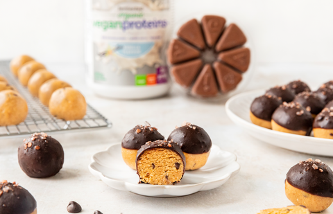 Vegan Protein Cookie Dough Balls